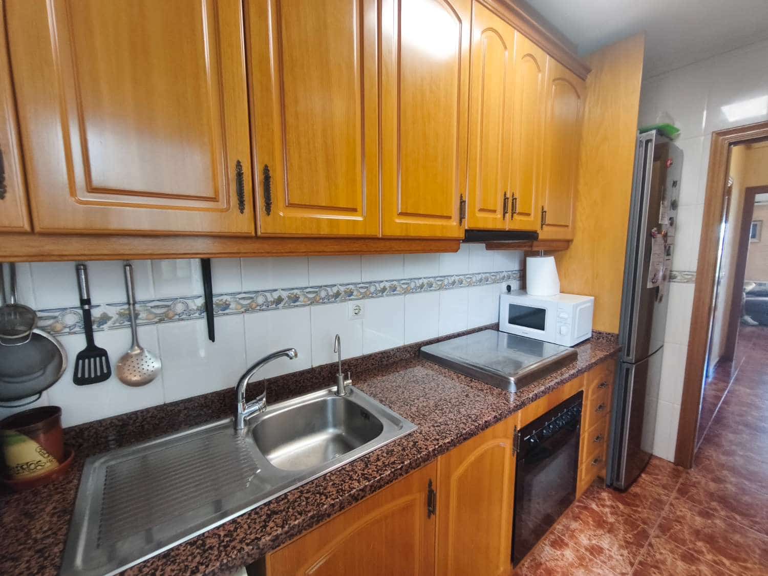 2 bedroom Beach Apartment for sale in Torrevieja with garage - € 220,000 (Ref: 10114625)