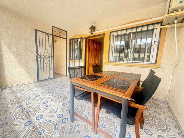 2 soverom Strandleiligheter til salgs i Los Balcones - Los Altos, Orihuela med svømmebasseng - € 143 000 (Ref: 10127725)