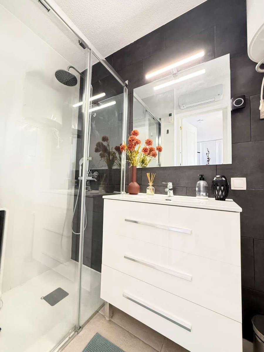 3 quarto Casa em Banda para venda em Orihuela com piscina - 329 000 € (Ref: 10135686)