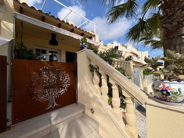 3 quarto Casa em Banda para venda em Orihuela com piscina - 329 000 € (Ref: 10135686)