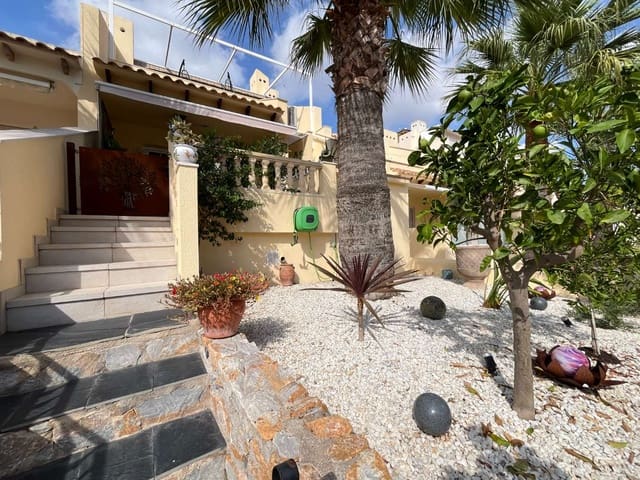 3 quarto Casa em Banda para venda em Orihuela com piscina - 329 000 € (Ref: 10135686)