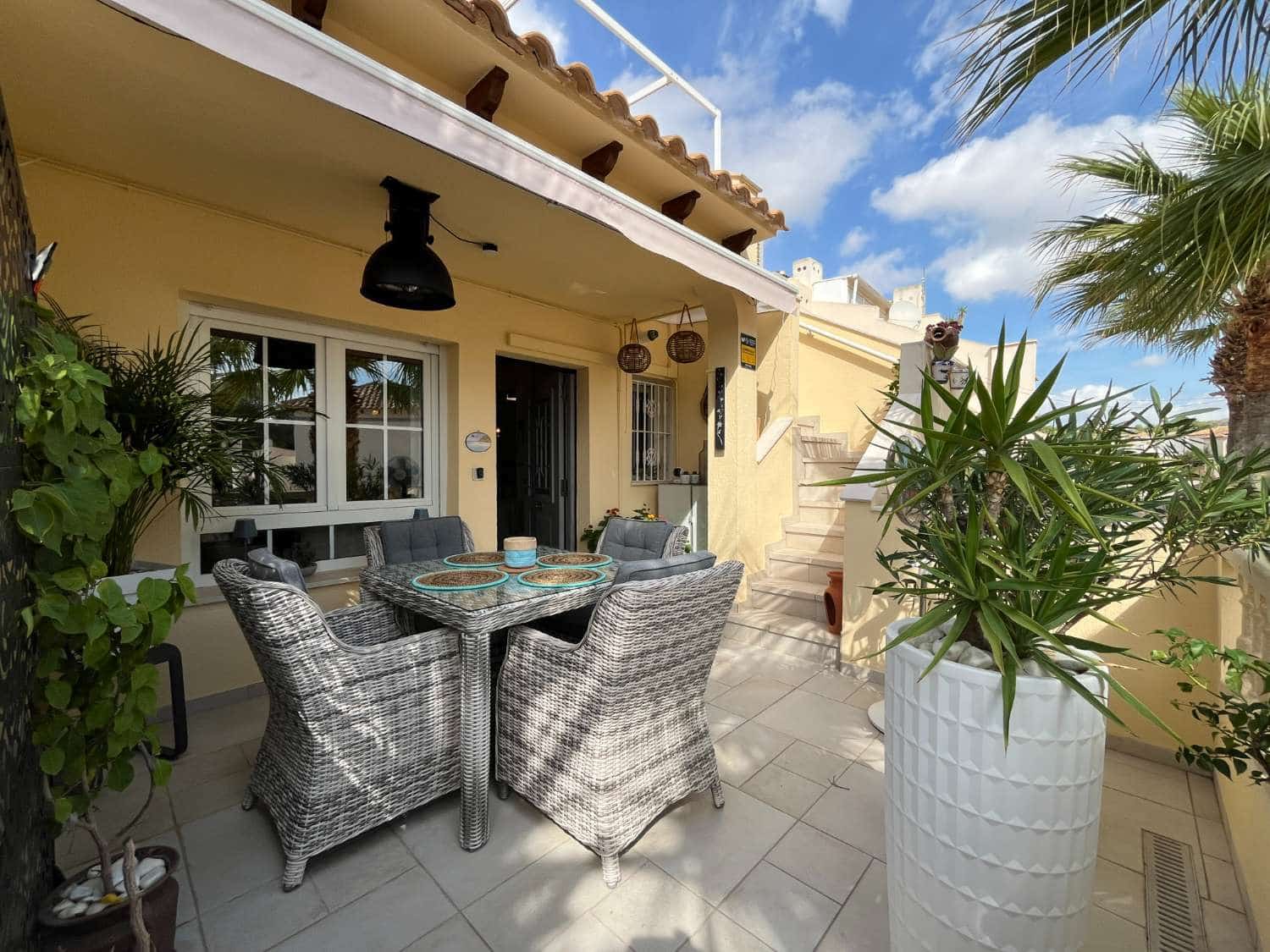 3 quarto Casa em Banda para venda em Orihuela com piscina - 329 000 € (Ref: 10135686)