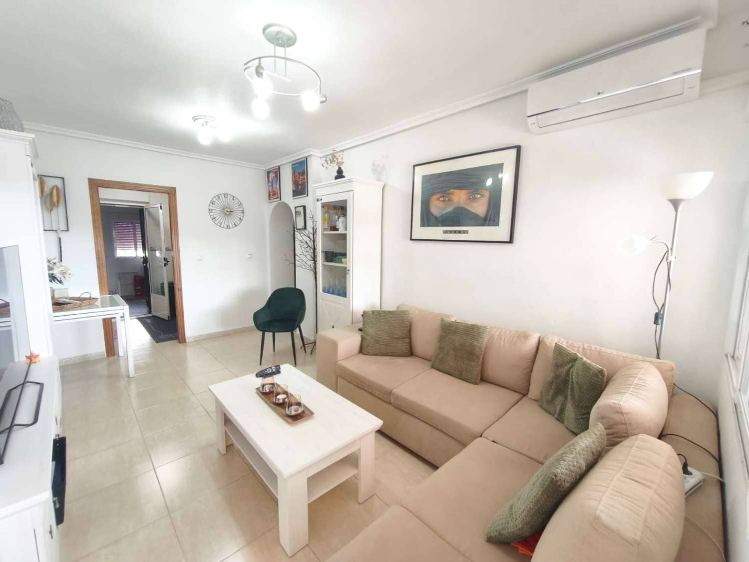 2 bedroom Beach Apartment for sale in Orihuela with pool - € 179,000 (Ref: 10139173)