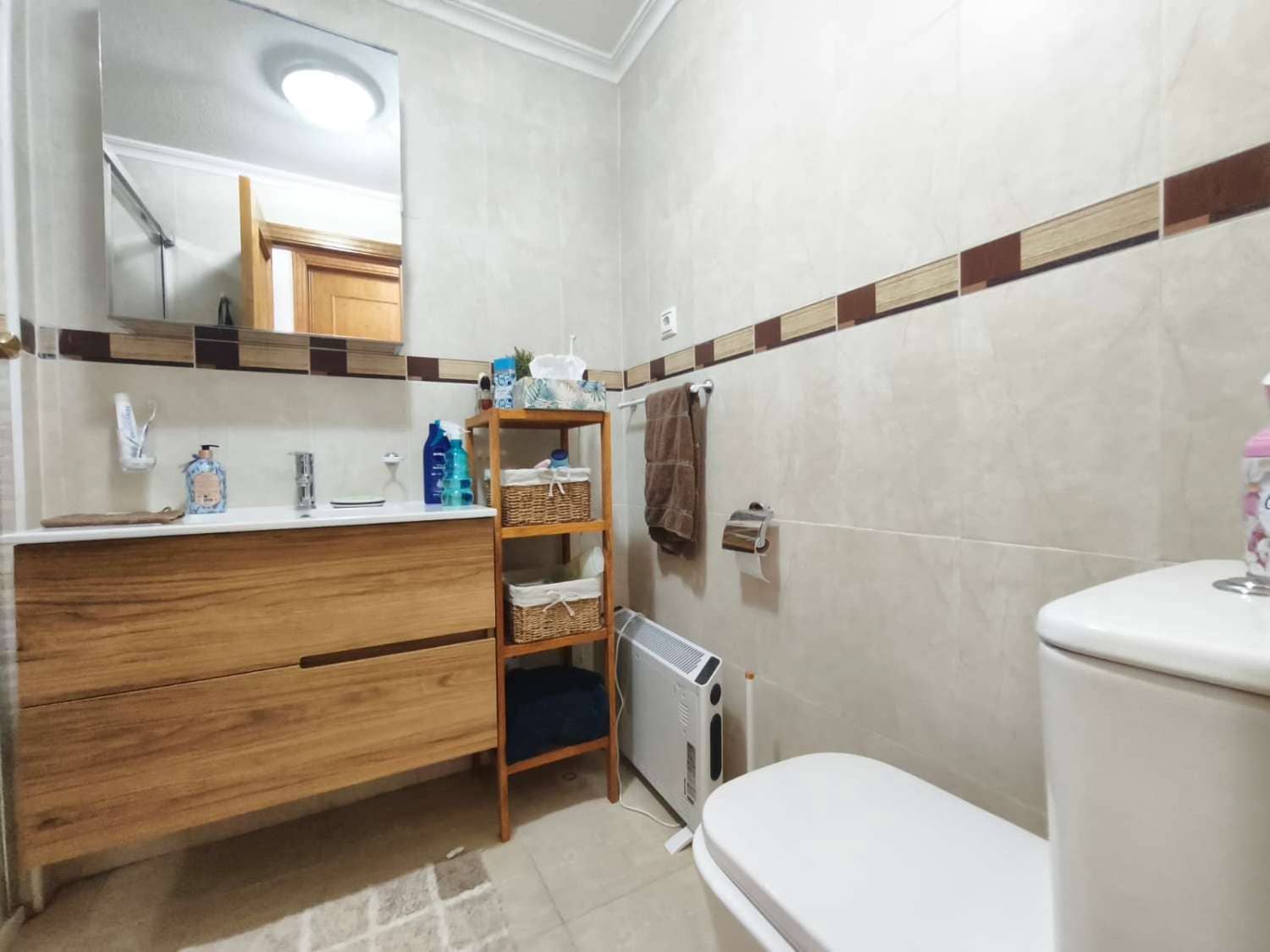 2 bedroom Beach Apartment for sale in Orihuela with pool - € 179,000 (Ref: 10139173)