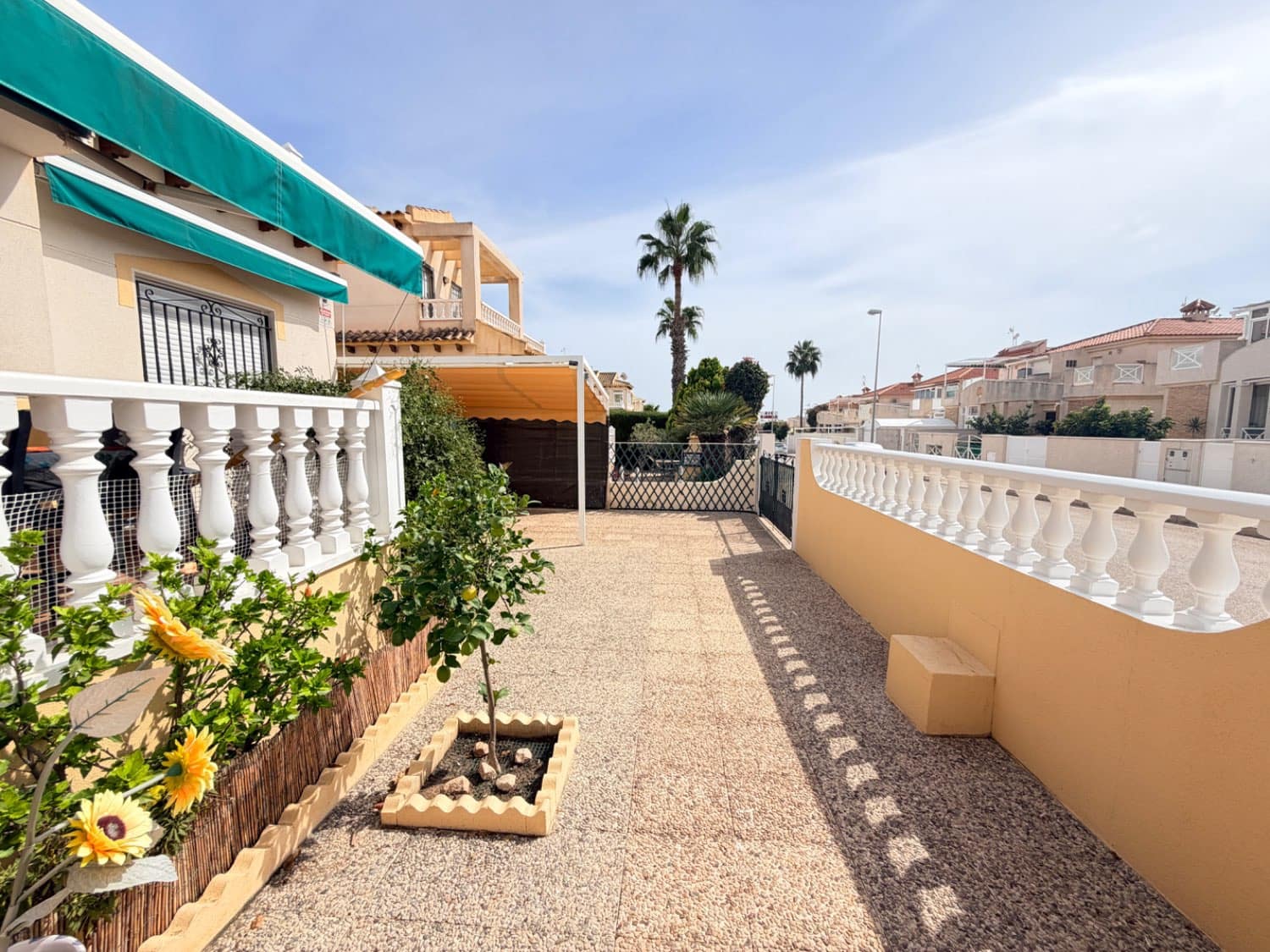 3 soveværelse Lejlighed til salg i La Zenia med swimmingpool garage - € 244.900 (Ref: 10139175)
