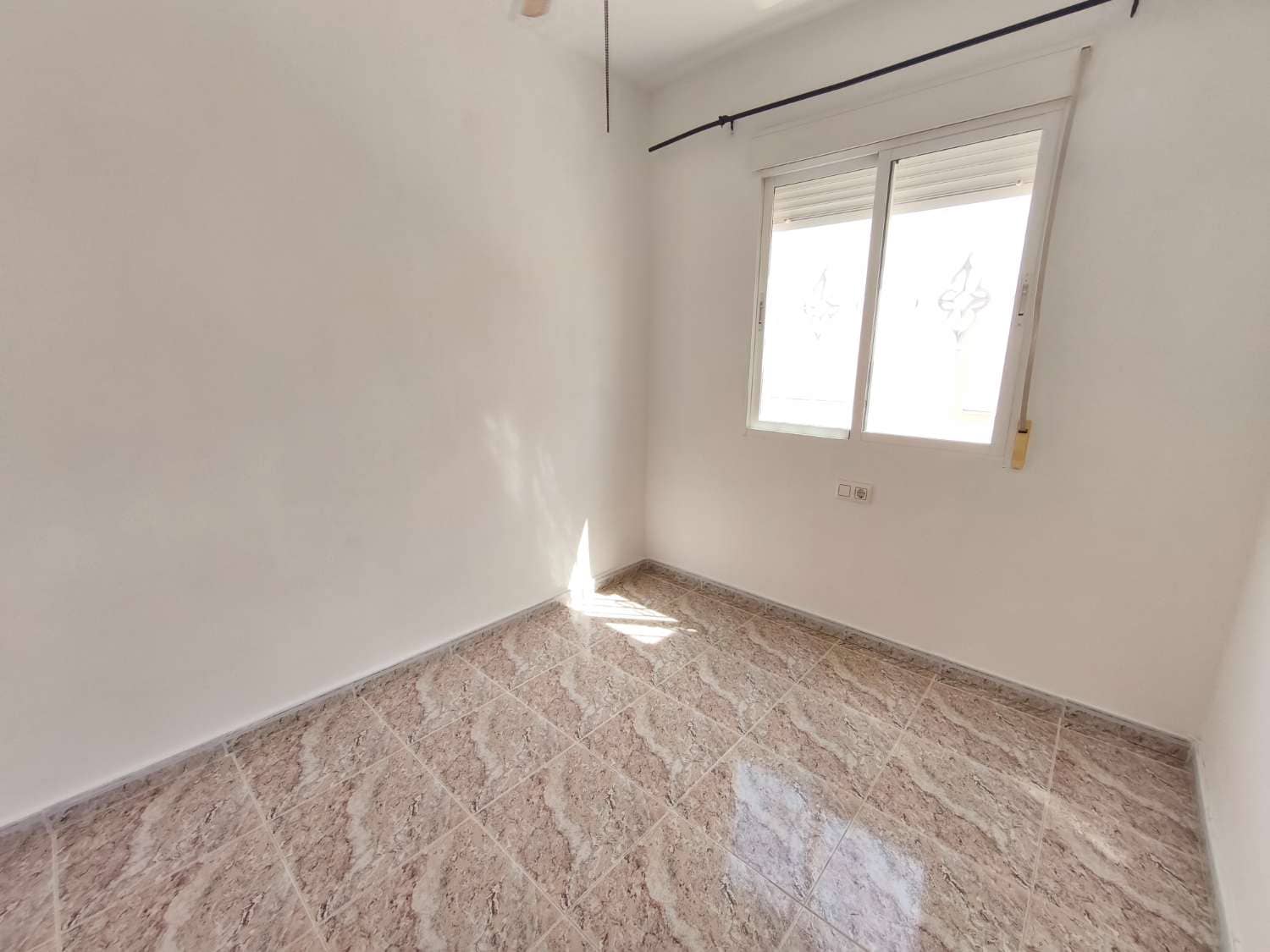 2 makuuhuone Asunto myytävänä paikassa Orihuela mukana uima-altaan - 179 900 € (Ref: 10141707)