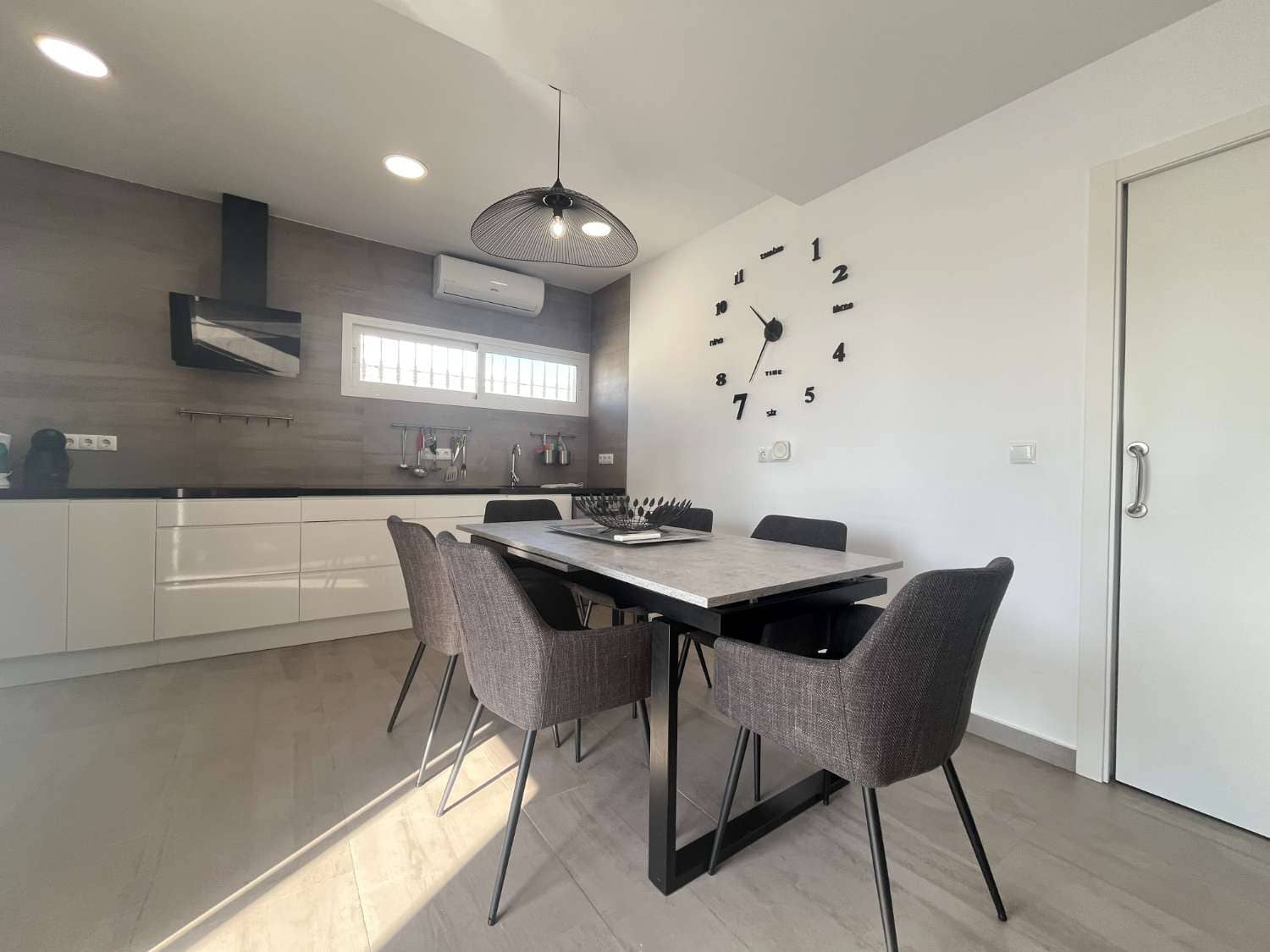 3 bedroom Villa for sale in Orihuela with pool garage - € 450,000 (Ref: 10145769)