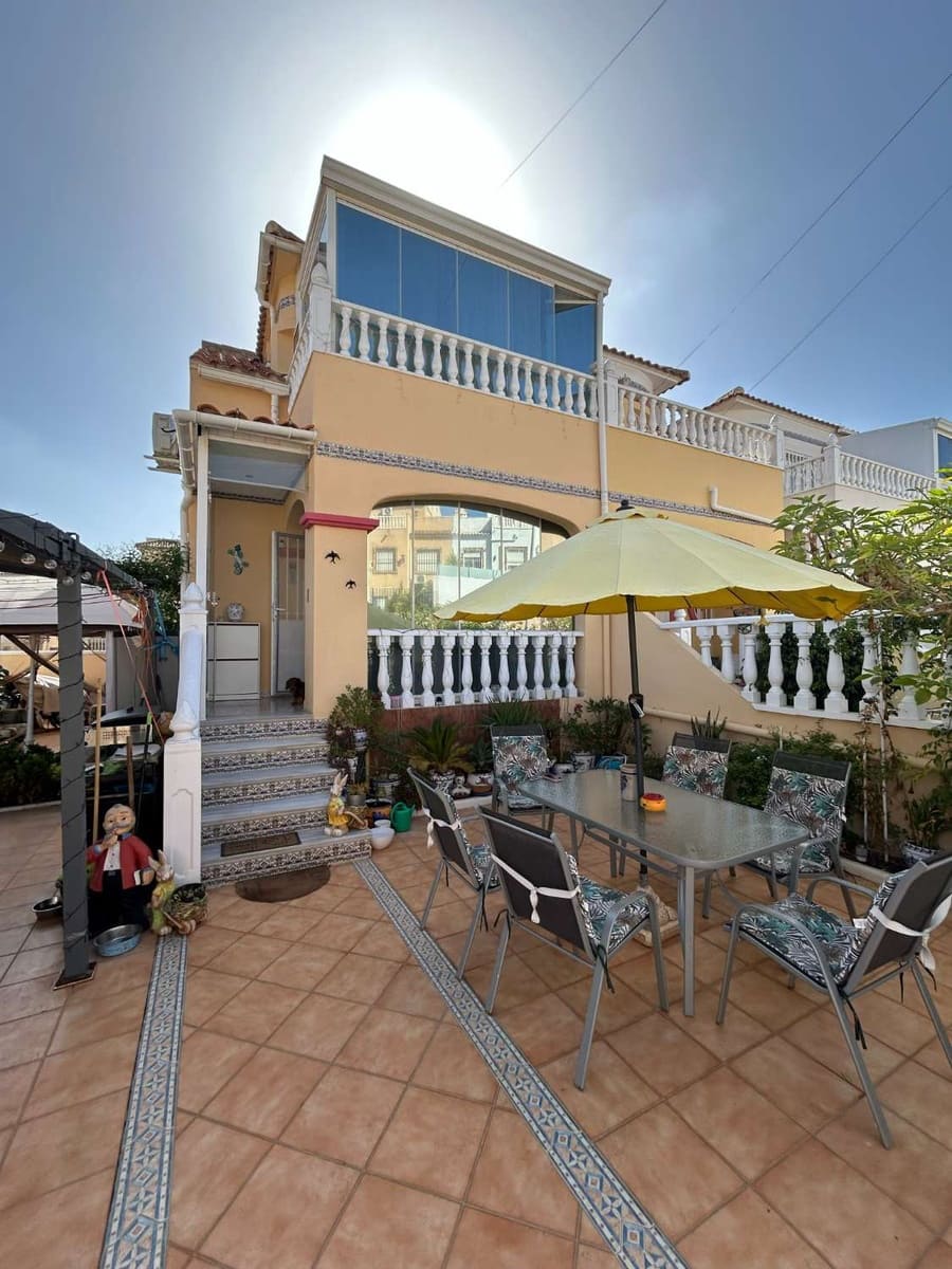 2 soveværelse Lejlighed til salg i San Miguel de Salinas med swimmingpool garage - € 268.000 (Ref: 10145770)