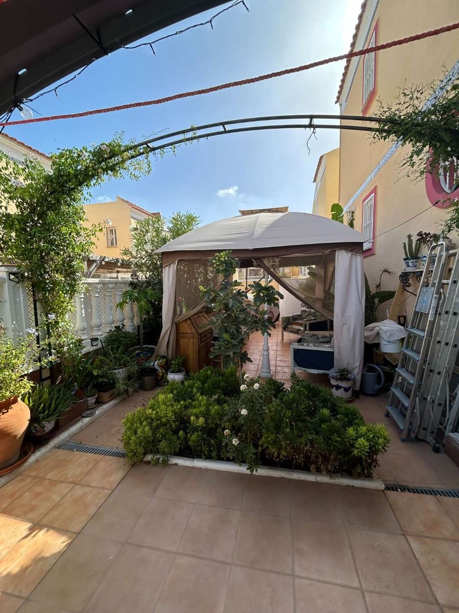 2 soveværelse Lejlighed til salg i San Miguel de Salinas med swimmingpool garage - € 268.000 (Ref: 10145770)