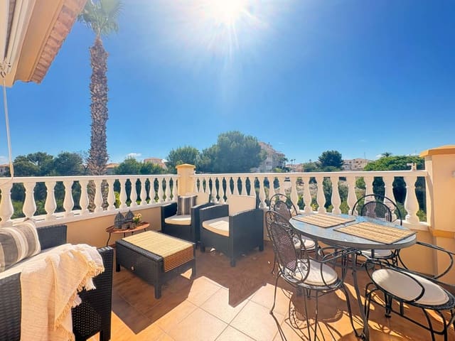 2 sypialnia Dom na sprzedaż w Orihuela z basenem garażem - 190 000 € (Ref: 10157279)