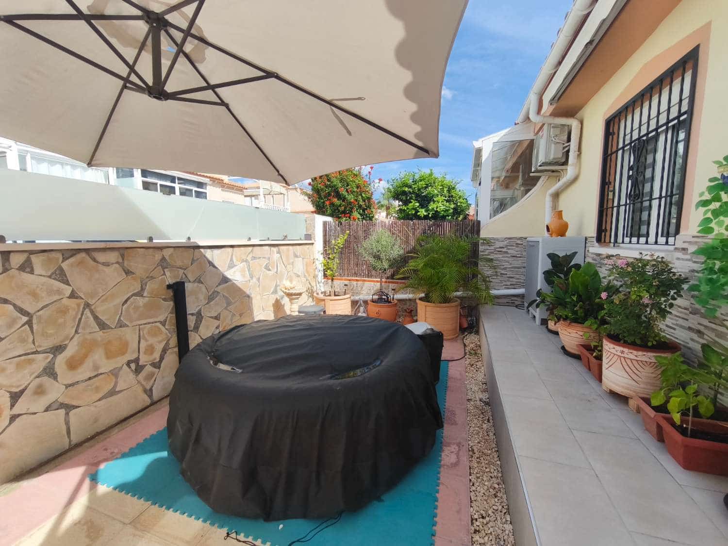 2 bedroom Townhouse for sale in Orihuela with pool garage - € 230,000 (Ref: 10157281)