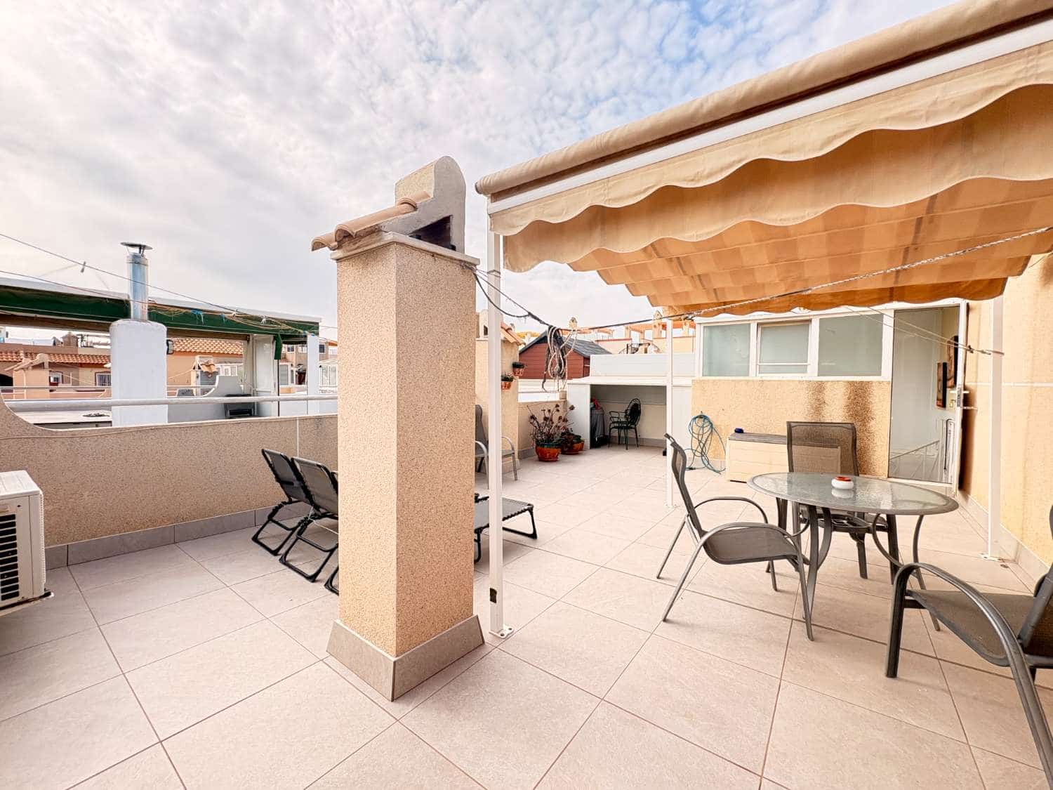 2 bedroom Bungalow for sale in Orihuela with pool - € 185,000 (Ref: 10161029)