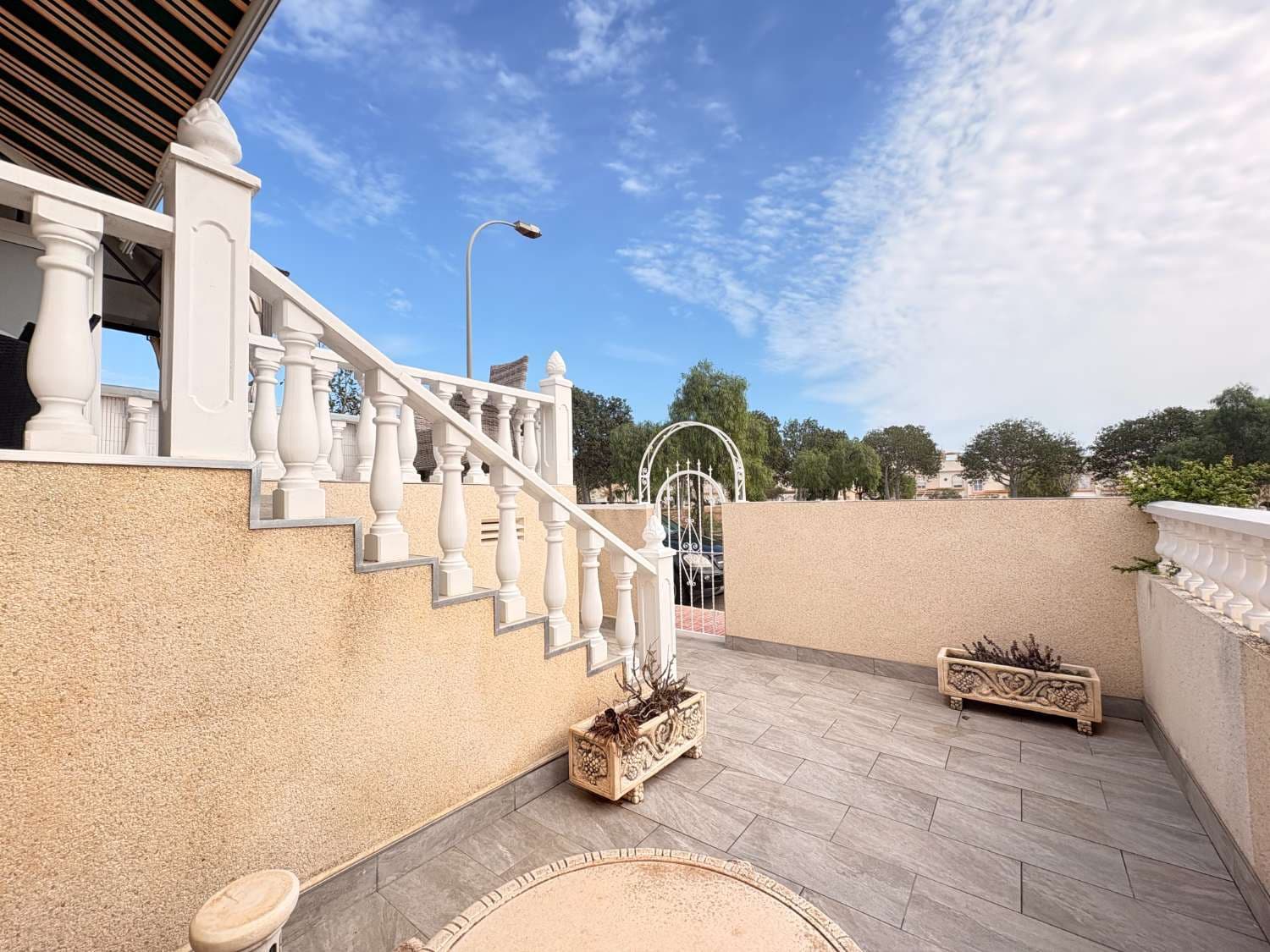 2 bedroom Bungalow for sale in Orihuela with pool - € 185,000 (Ref: 10161029)