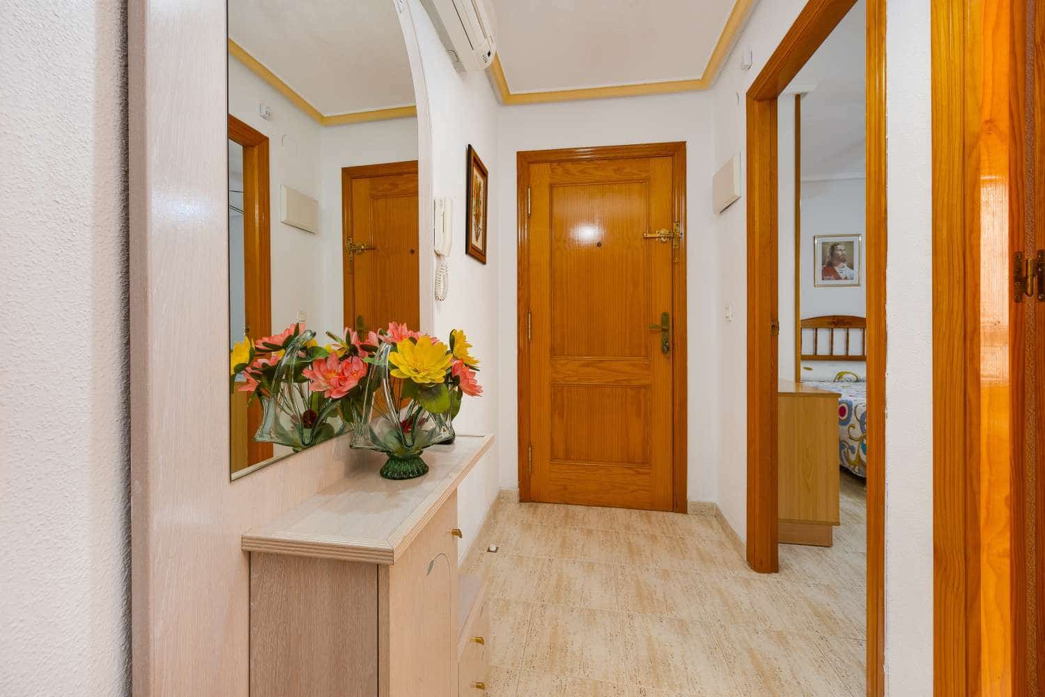 2 slaapkamer Penthouse te koop in Torrevieja met zwembad garage - € 159.900 (Ref: 10164168)