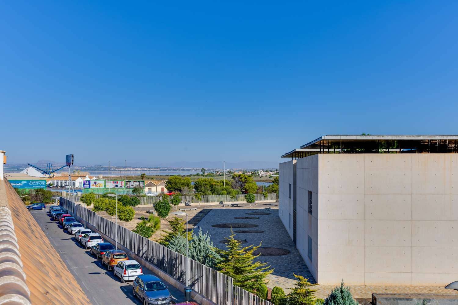 2 slaapkamer Penthouse te koop in Torrevieja met zwembad garage - € 159.900 (Ref: 10164168)
