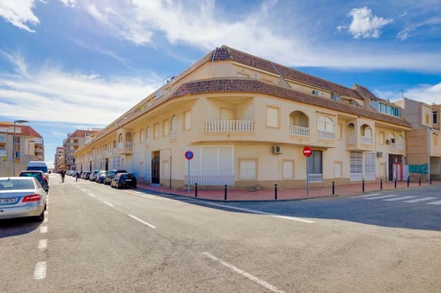 2 slaapkamer Penthouse te koop in Torrevieja met zwembad garage - € 159.900 (Ref: 10164168)