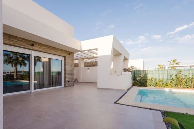 4 soverom Villa til salgs i Algorfa med svømmebasseng garasje - € 780 000 (Ref: 10164170)