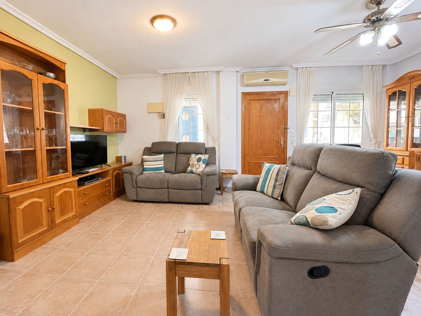 3 Zimmer Penthouse zu verkaufen in Orihuela mit Pool - 187.000 € (Ref: 10174370)
