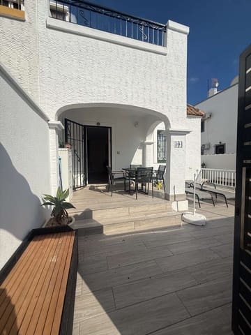 2 slaapkamer Bungalow te koop in Orihuela met zwembad - € 285.000 (Ref: 10180064)