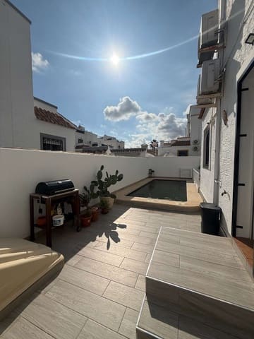 2 slaapkamer Bungalow te koop in Orihuela met zwembad - € 285.000 (Ref: 10180064)