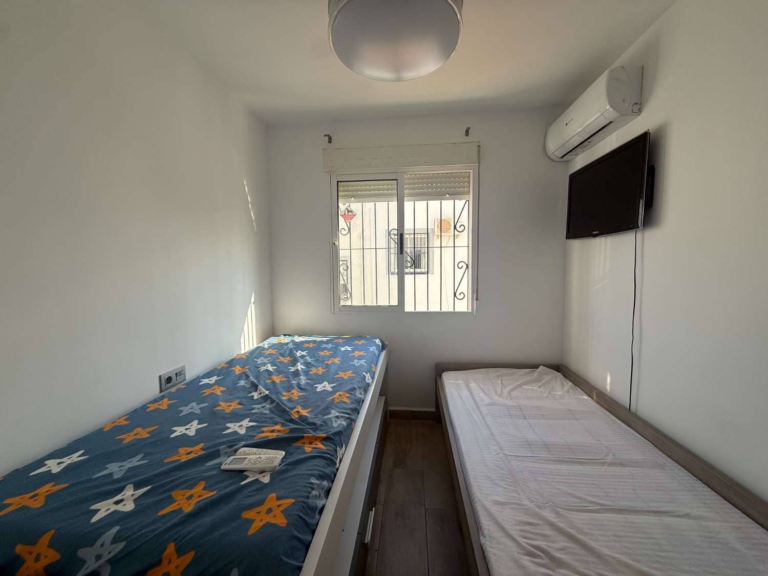 2 slaapkamer Bungalow te koop in Orihuela met zwembad - € 285.000 (Ref: 10180064)