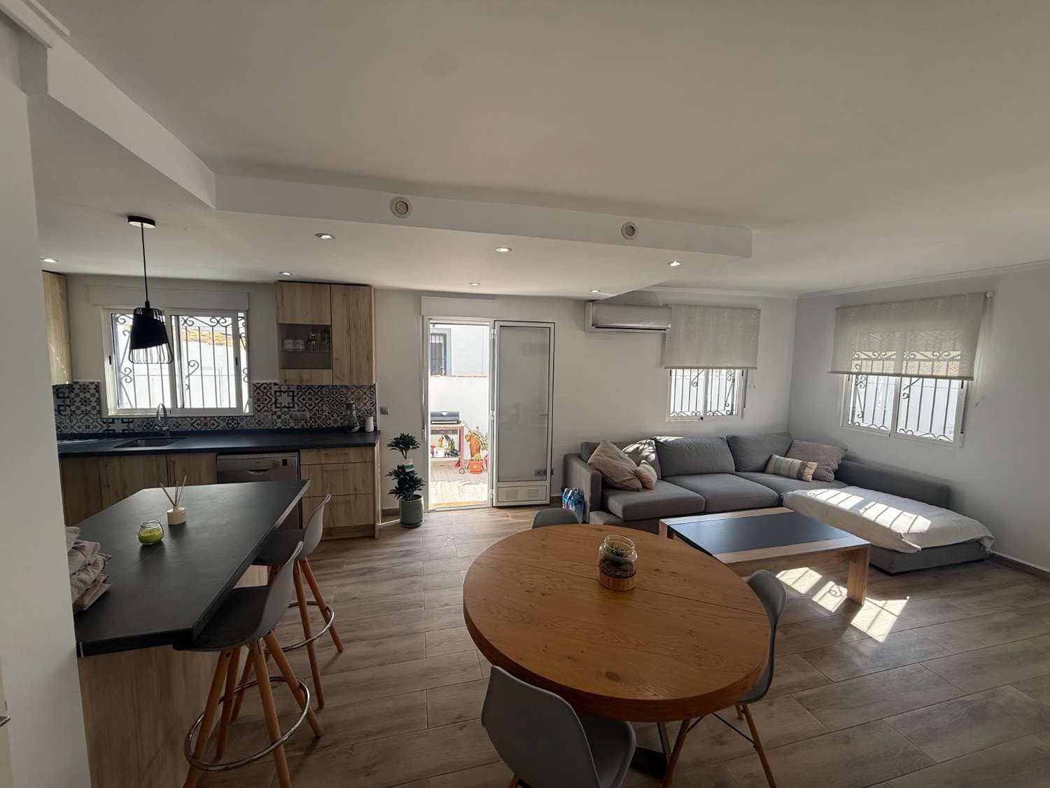 2 slaapkamer Bungalow te koop in Orihuela met zwembad - € 285.000 (Ref: 10180064)
