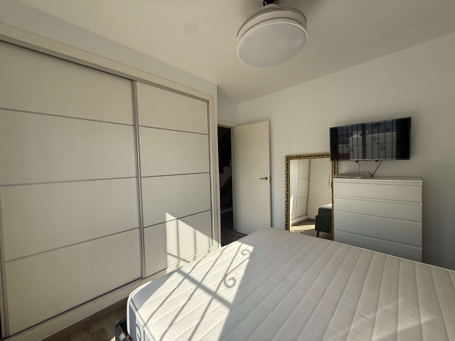 2 slaapkamer Bungalow te koop in Orihuela met zwembad - € 285.000 (Ref: 10180064)