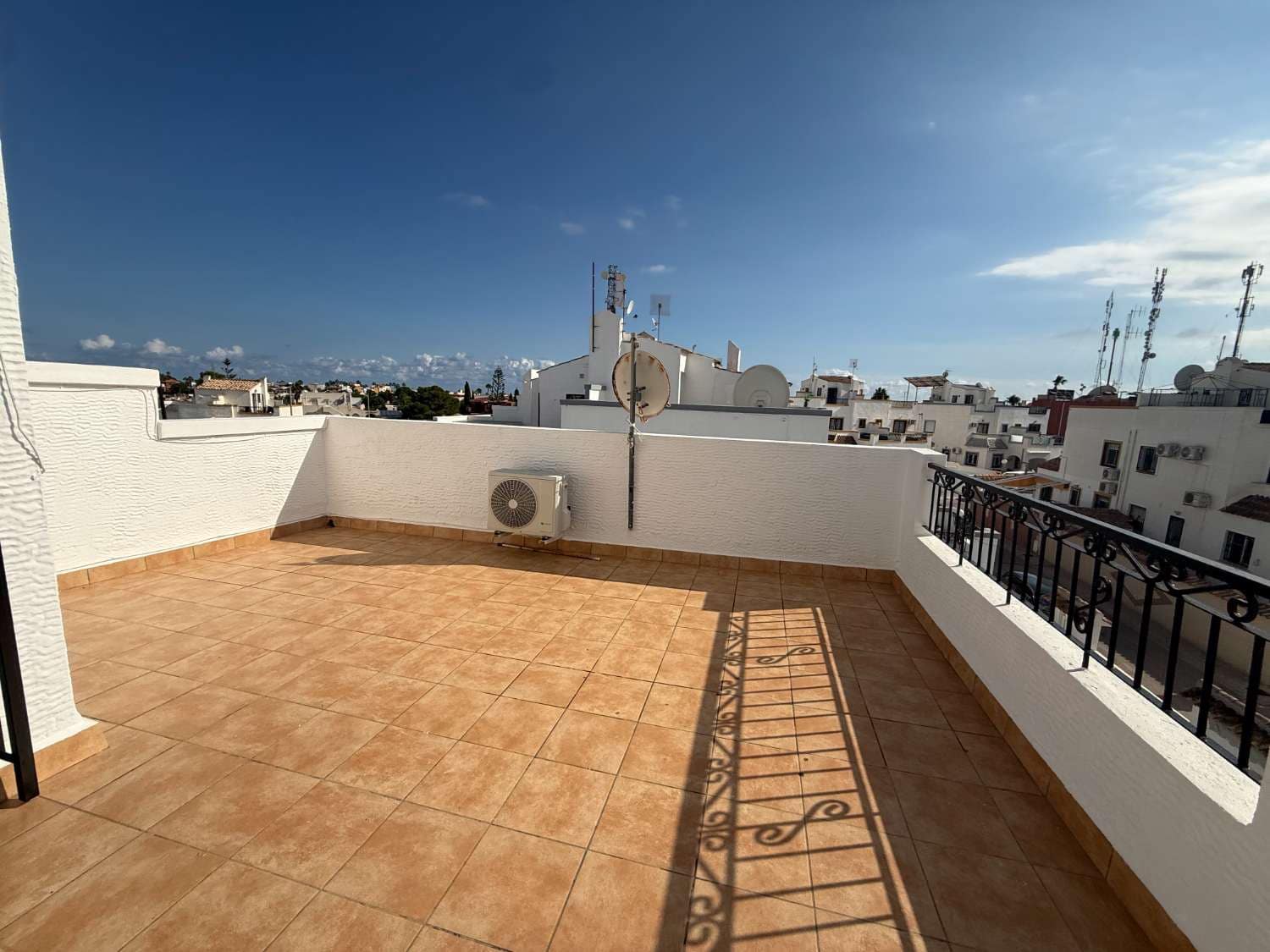 2 slaapkamer Bungalow te koop in Orihuela met zwembad - € 285.000 (Ref: 10180064)