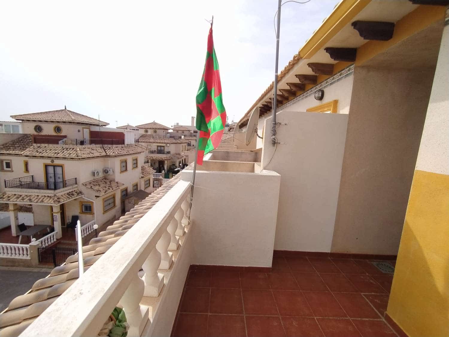 2 bedroom Flat for sale in Orihuela with pool - € 180,000 (Ref: 7201785)