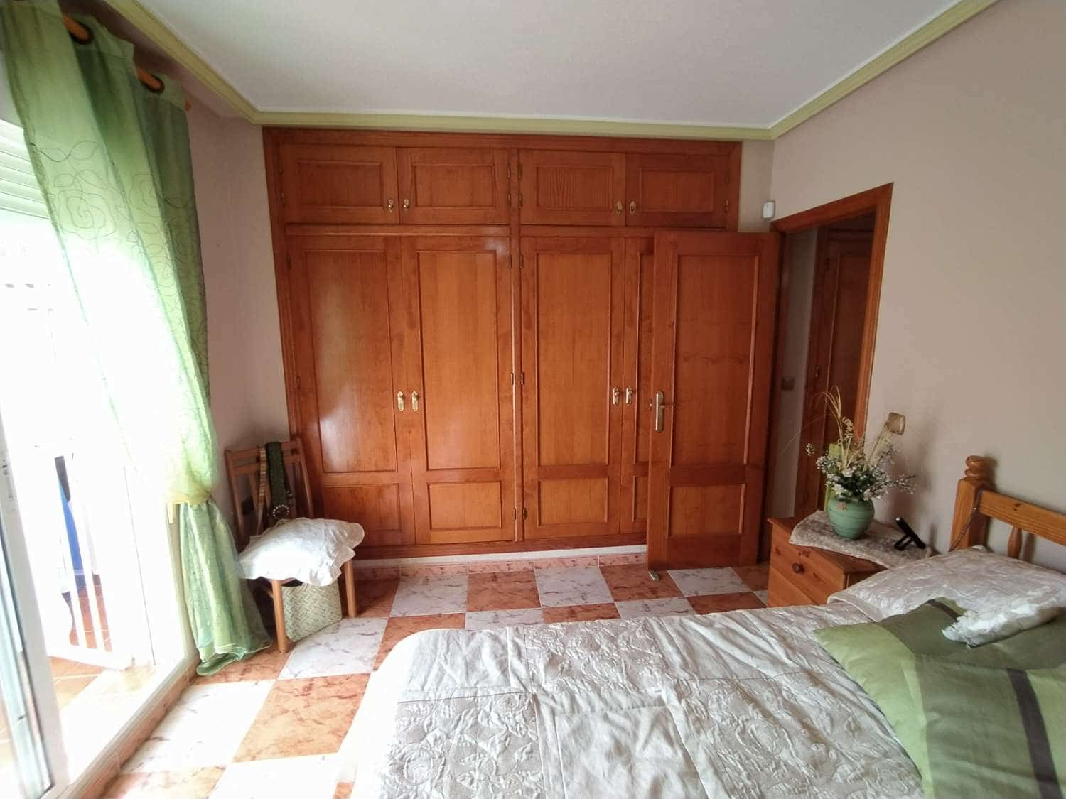 2 bedroom Flat for sale in Orihuela with pool - € 180,000 (Ref: 7201785)