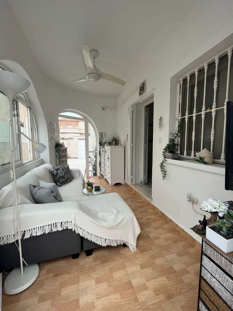 4 sovrum Villa till salu i Orihuela med pool - 389 000 € (Ref: 7849190)