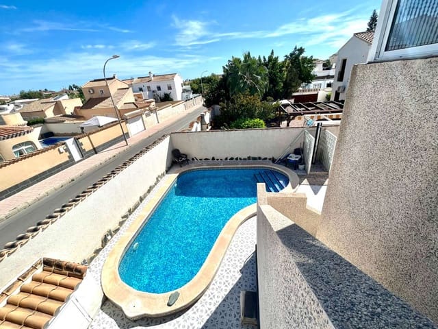 4 sovrum Villa till salu i Orihuela med pool - 389 000 € (Ref: 7849190)