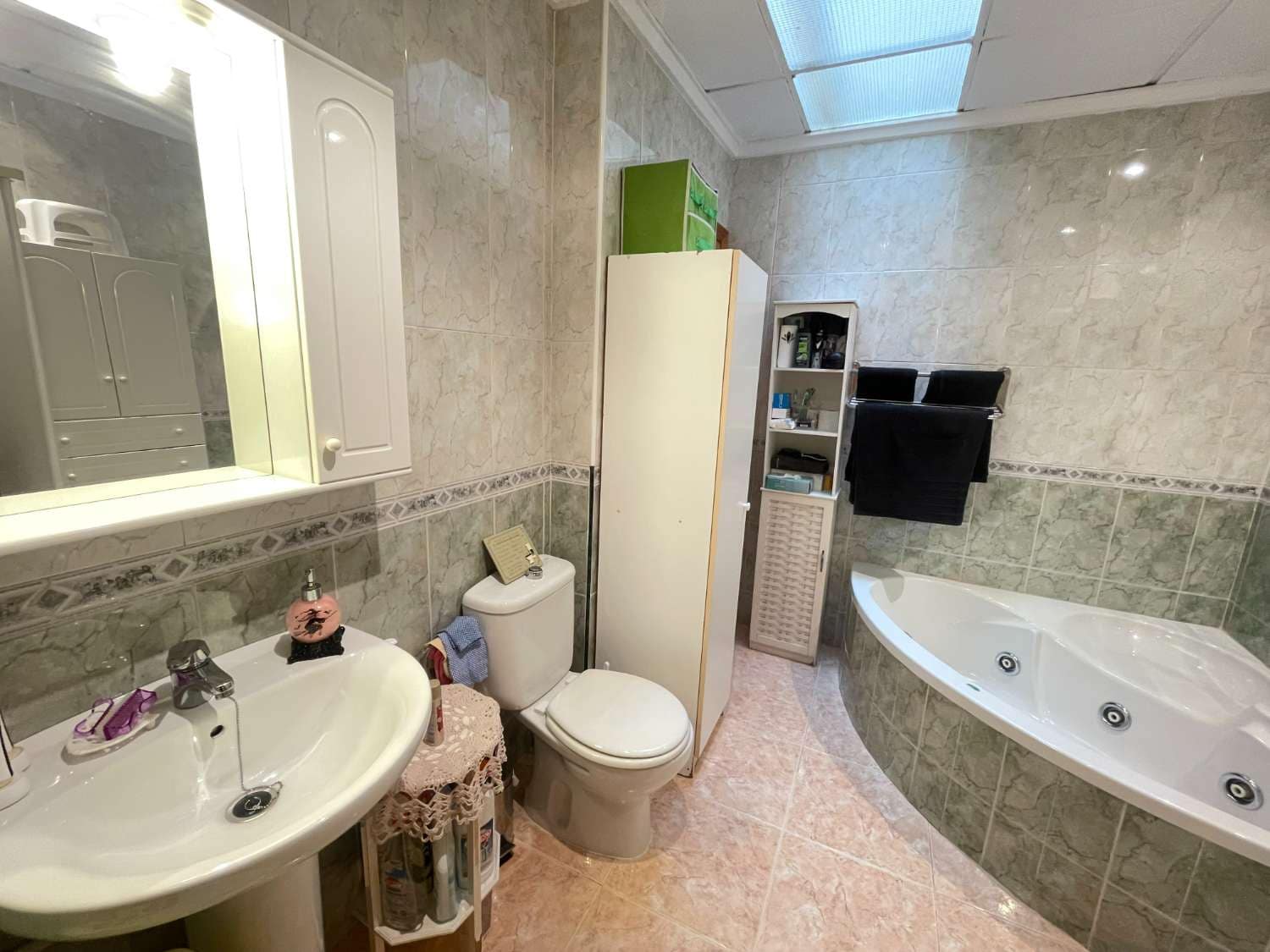 Commerciale in vendita in Torrevieja - 198.000 € (Rif: 7929544)