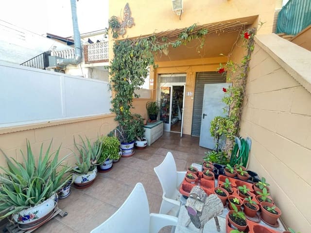 Kommersiell til salgs i Torrevieja - € 198 000 (Ref: 7929544)