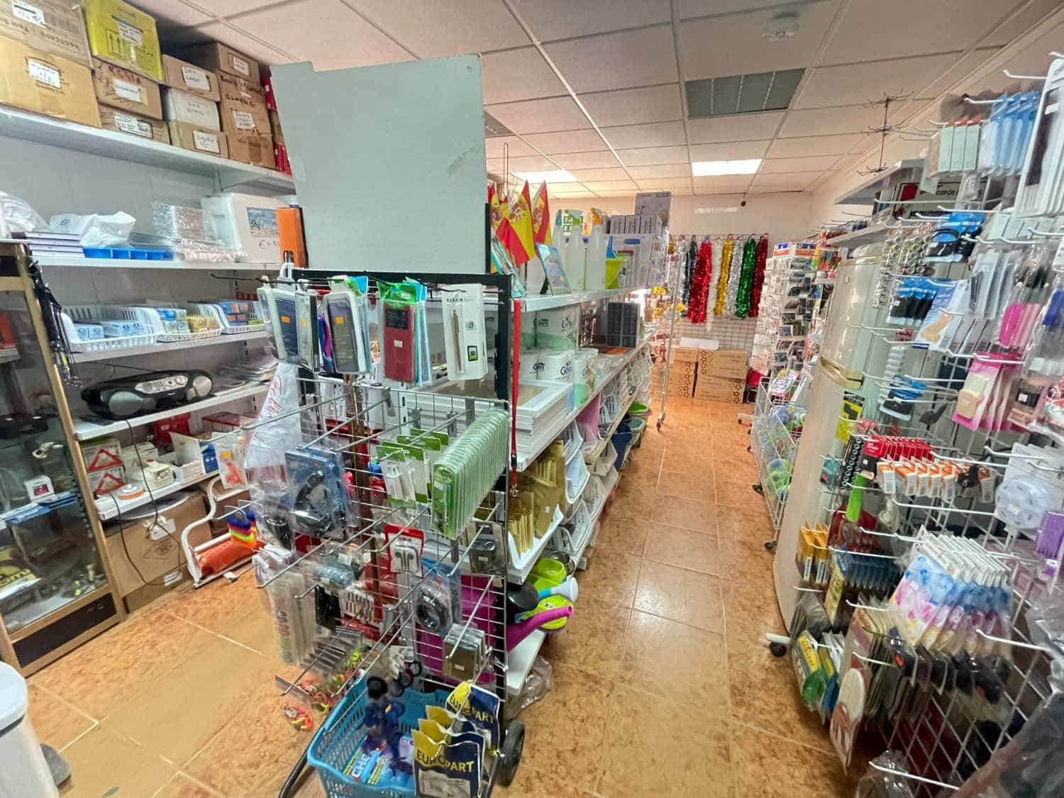 Commerciale in vendita in Torrevieja - 198.000 € (Rif: 7929544)