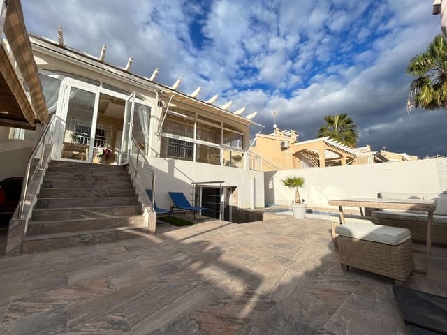 3 bedroom Villa for sale in Orihuela with pool - € 340,000 (Ref: 8103638)