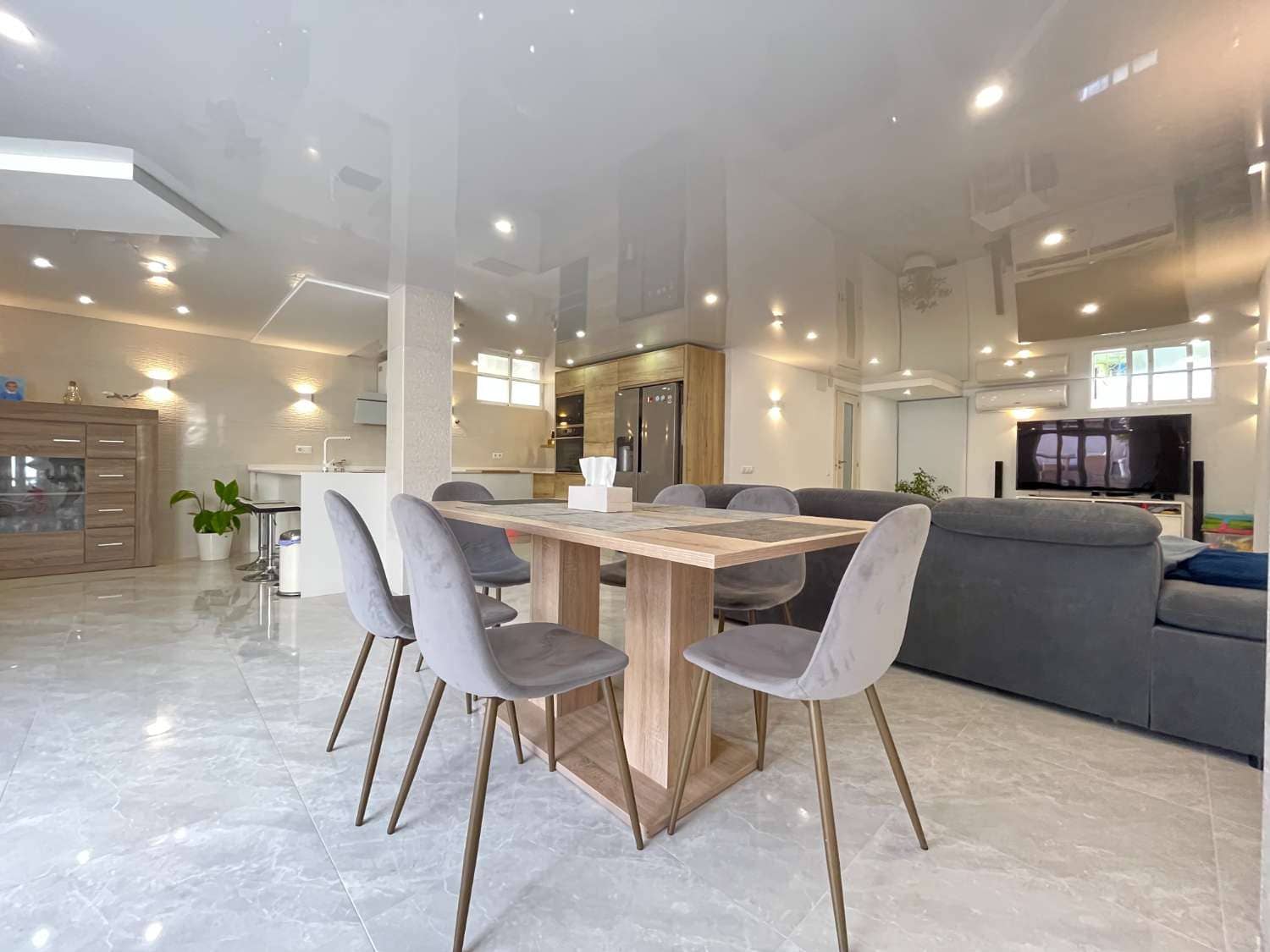 3 bedroom Villa for sale in Orihuela with pool - € 339,900 (Ref: 8103638)