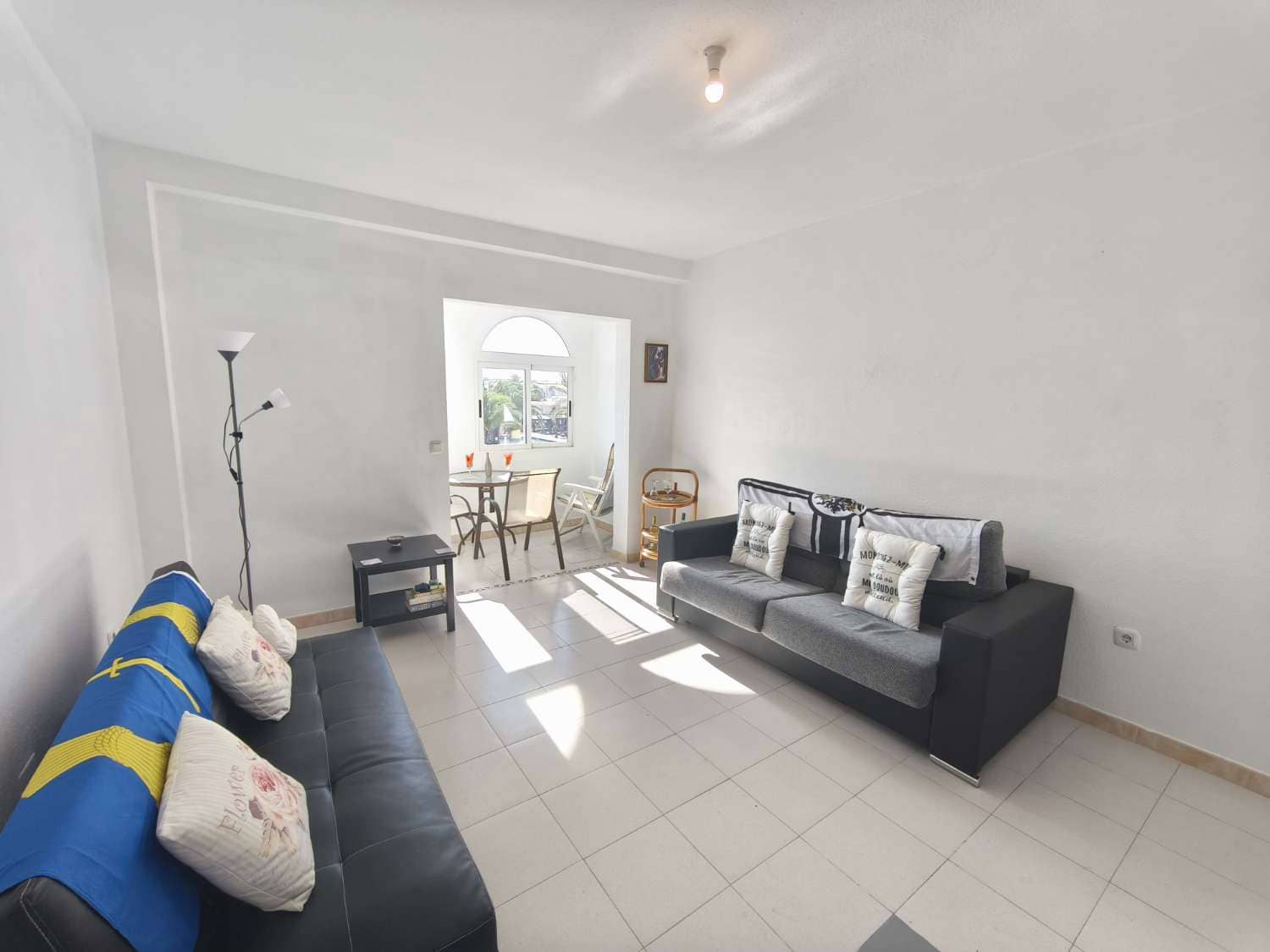 Penthouse til salgs i Orihuela - € 75 000 (Ref: 8286595)