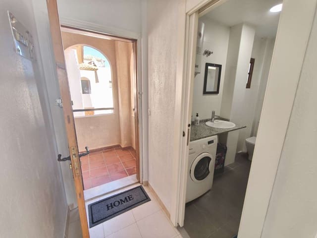 Penthouse til salgs i Orihuela - € 75 000 (Ref: 8286595)