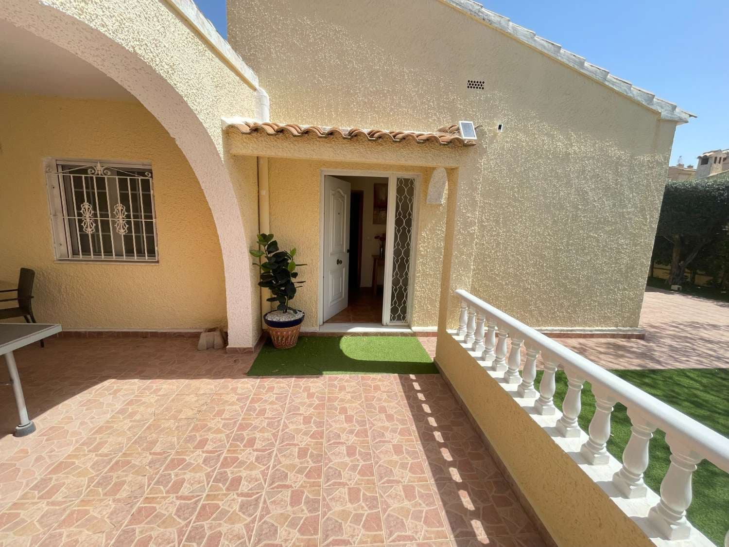 4 soveværelse Villa til salg i Orihuela med swimmingpool garage - € 499.000 (Ref: 8396450)