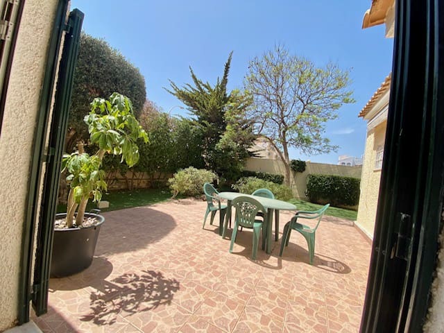 4 soveværelse Villa til salg i Orihuela med swimmingpool garage - € 499.000 (Ref: 8396450)