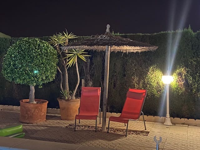 4 soveværelse Villa til salg i Orihuela med swimmingpool garage - € 499.000 (Ref: 8396450)