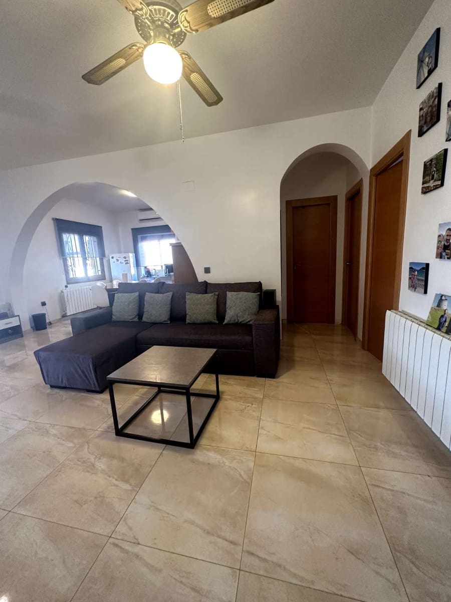 2 soveværelse Rækkehus til salg i Orihuela med swimmingpool - € 249.900 (Ref: 8421178)