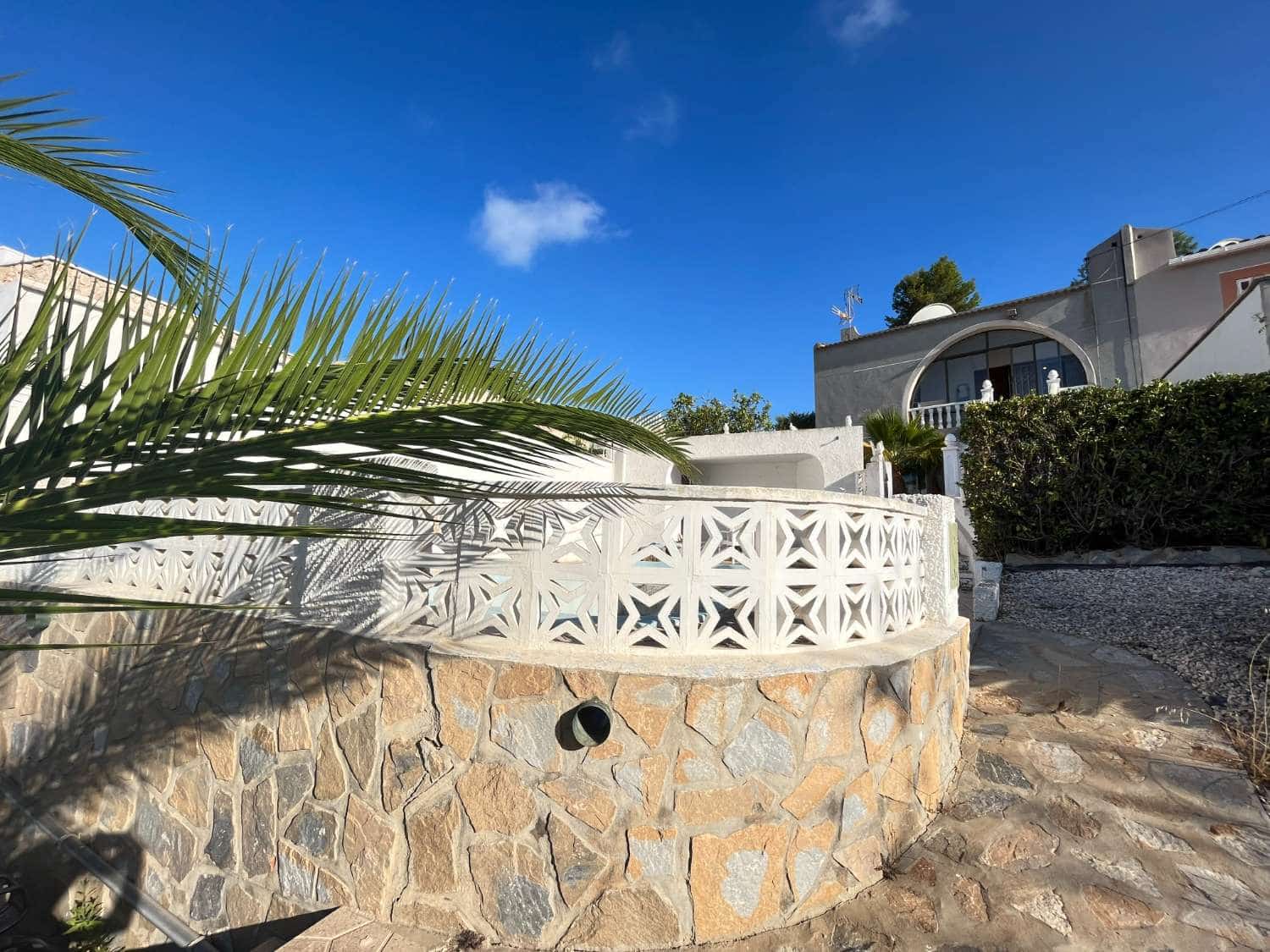 2 soveværelse Rækkehus til salg i Orihuela med swimmingpool - € 249.900 (Ref: 8421178)