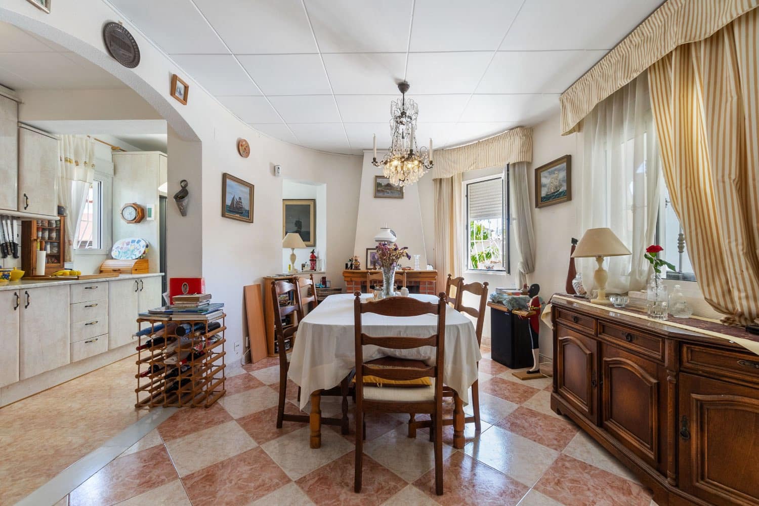 3 soveværelse Villa til salg i Orihuela med swimmingpool - € 358.000 (Ref: 8456772)