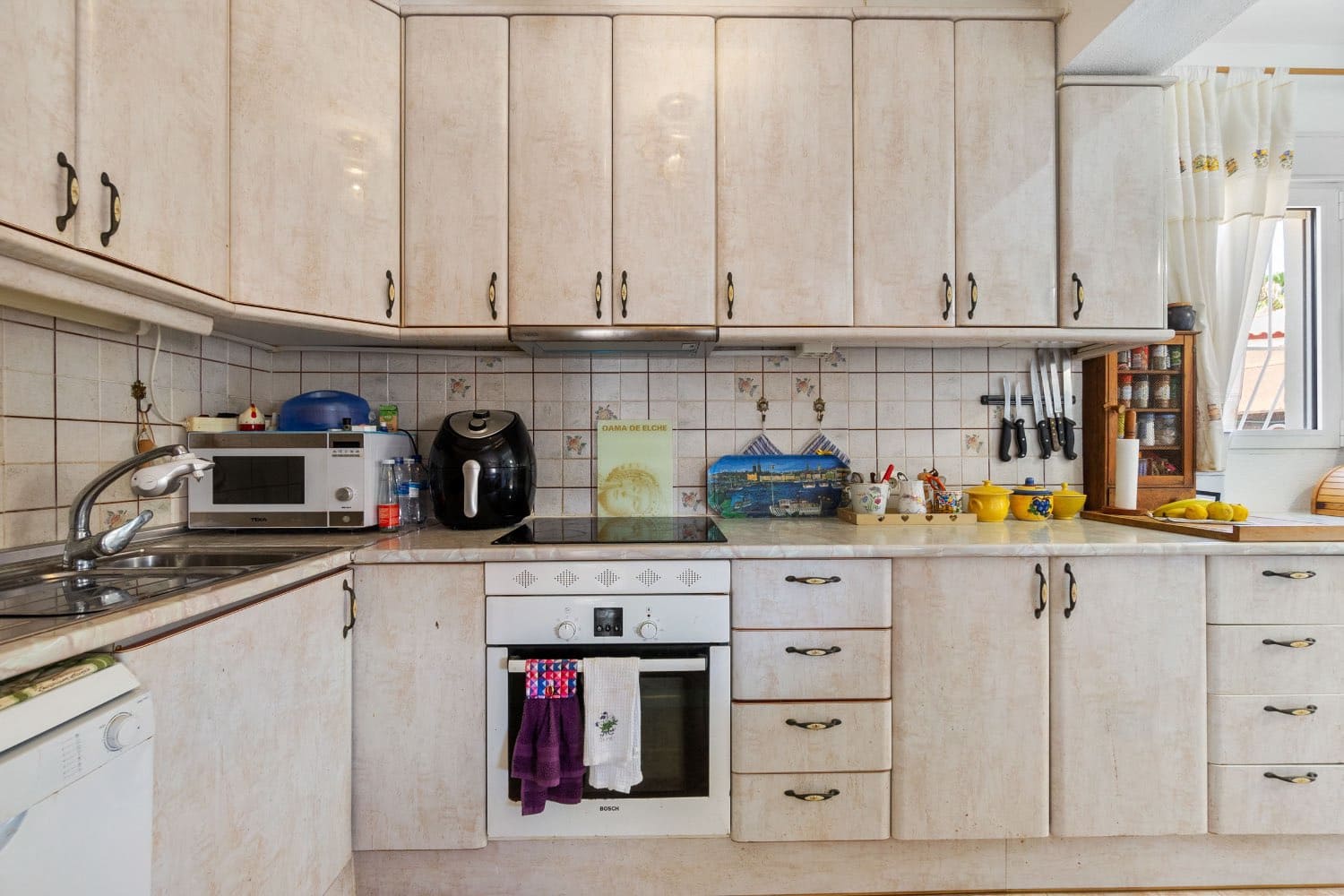 3 soveværelse Villa til salg i Orihuela med swimmingpool - € 358.000 (Ref: 8456772)