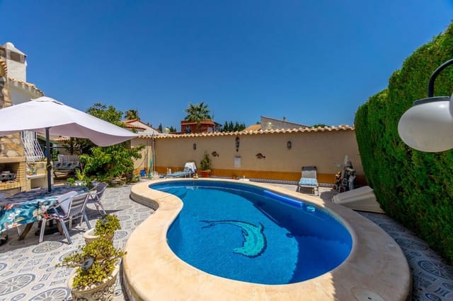 3 soveværelse Villa til salg i Orihuela med swimmingpool - € 358.000 (Ref: 8456772)