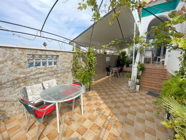 3 bedroom Villa for sale in Torrevieja - € 375,000 (Ref: 8490872)