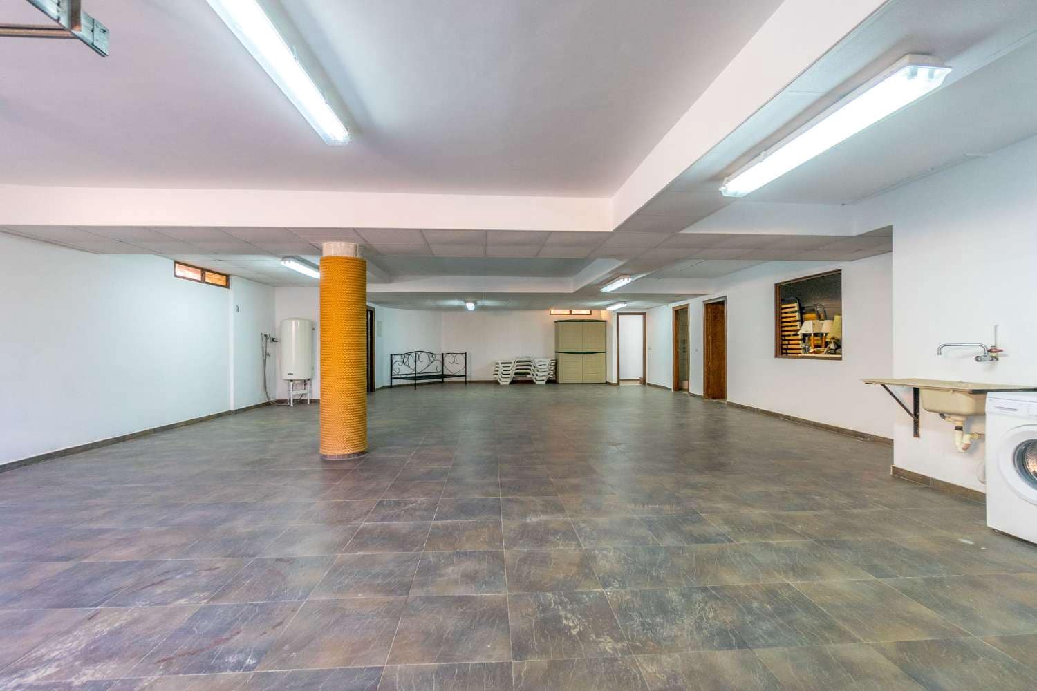 4 bedroom Villa for sale in Orihuela with pool - € 1,299,900 (Ref: 8539533)