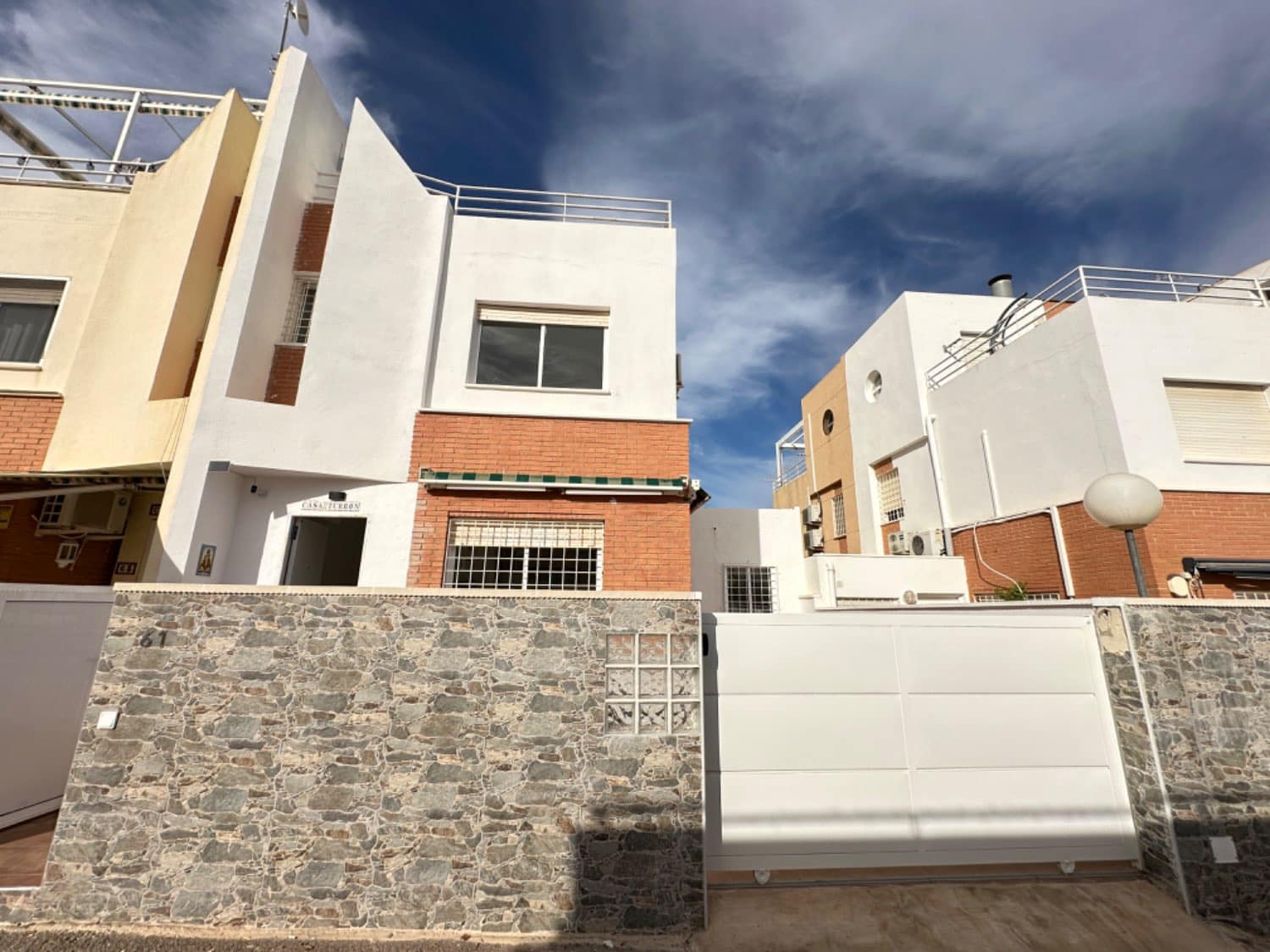 3 slaapkamer Flat te koop in Orihuela met garage - € 169.900 (Ref: 8559554)